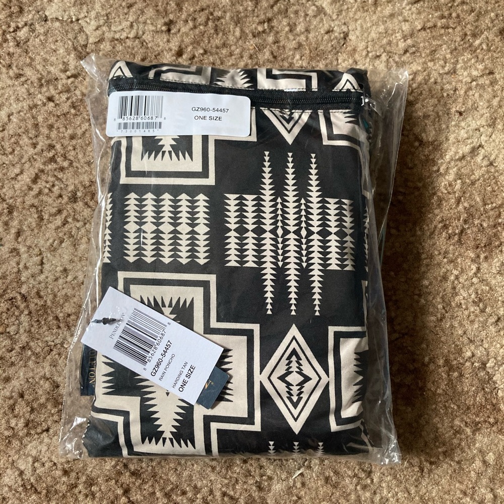 Pendleton Harding rain poncho - Picture 12 of 12